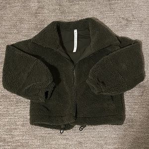 Lululemon Cinchable Fleece Zip-Up, size 4